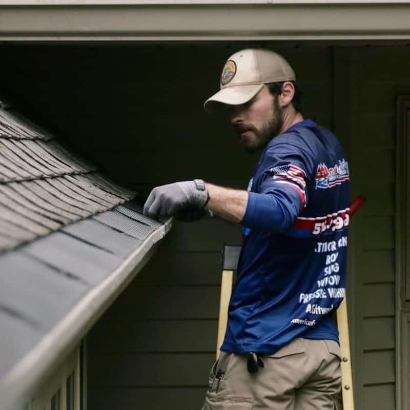 Gutter-Cleaning-in-Des Moines, Iowa