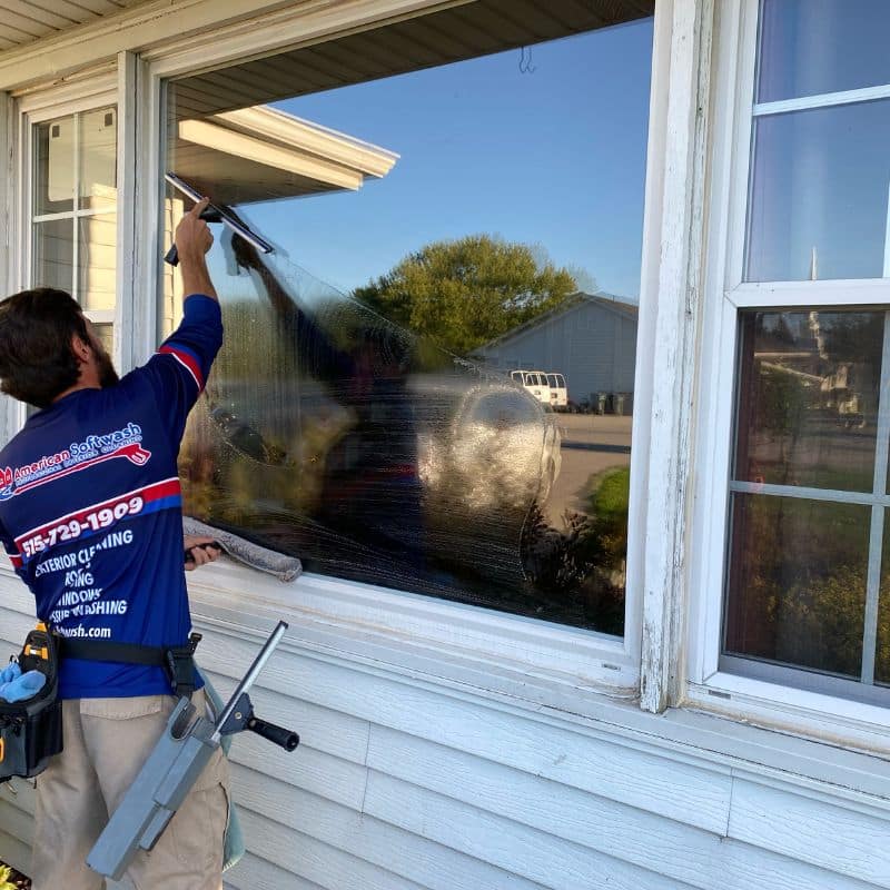 Window-Cleaning-Company-in-Des Moines, Iowa
